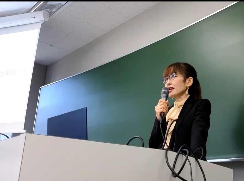 創立者による登壇・セミナーの様子